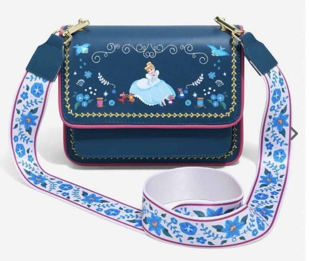 Loungefly Disney Cinderella Storybook Crossbody Bag Purse Princess Jaq Gus NWT